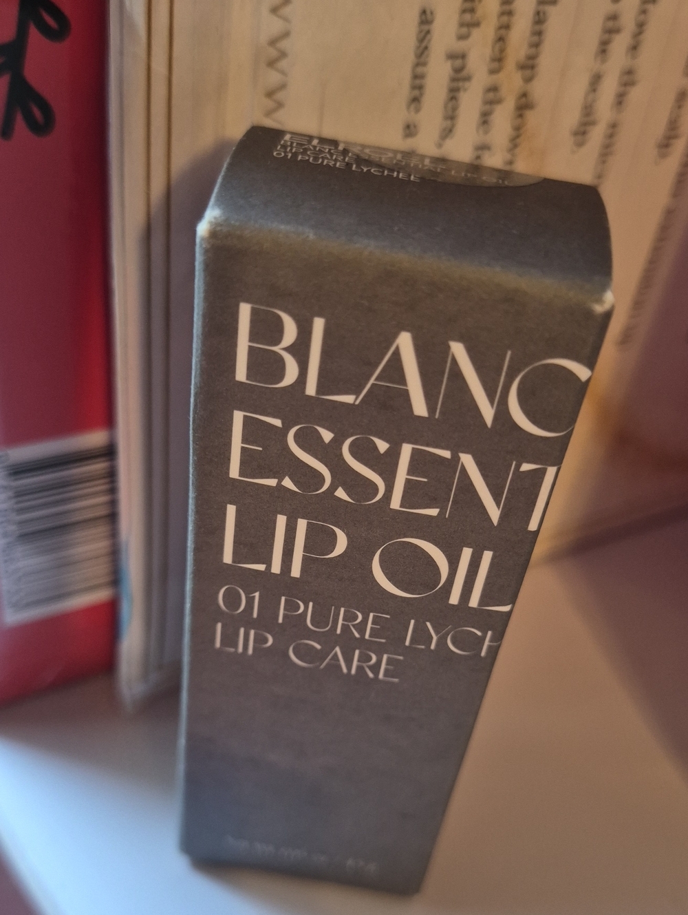 Essential Lip Oil 01 Pure Lychee - Hydrating Lip Care Nwt Elroel Nwt